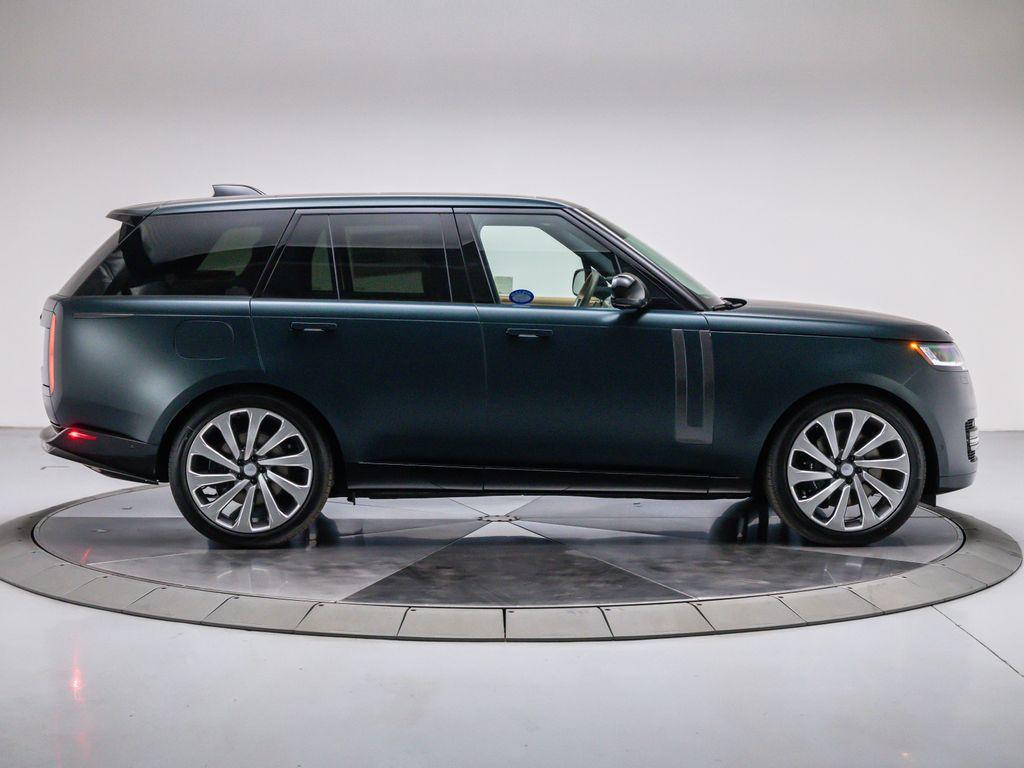 new 2025 Land Rover Range Rover car
