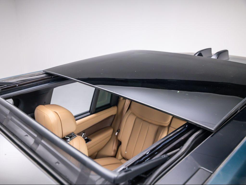 new 2025 Land Rover Range Rover car