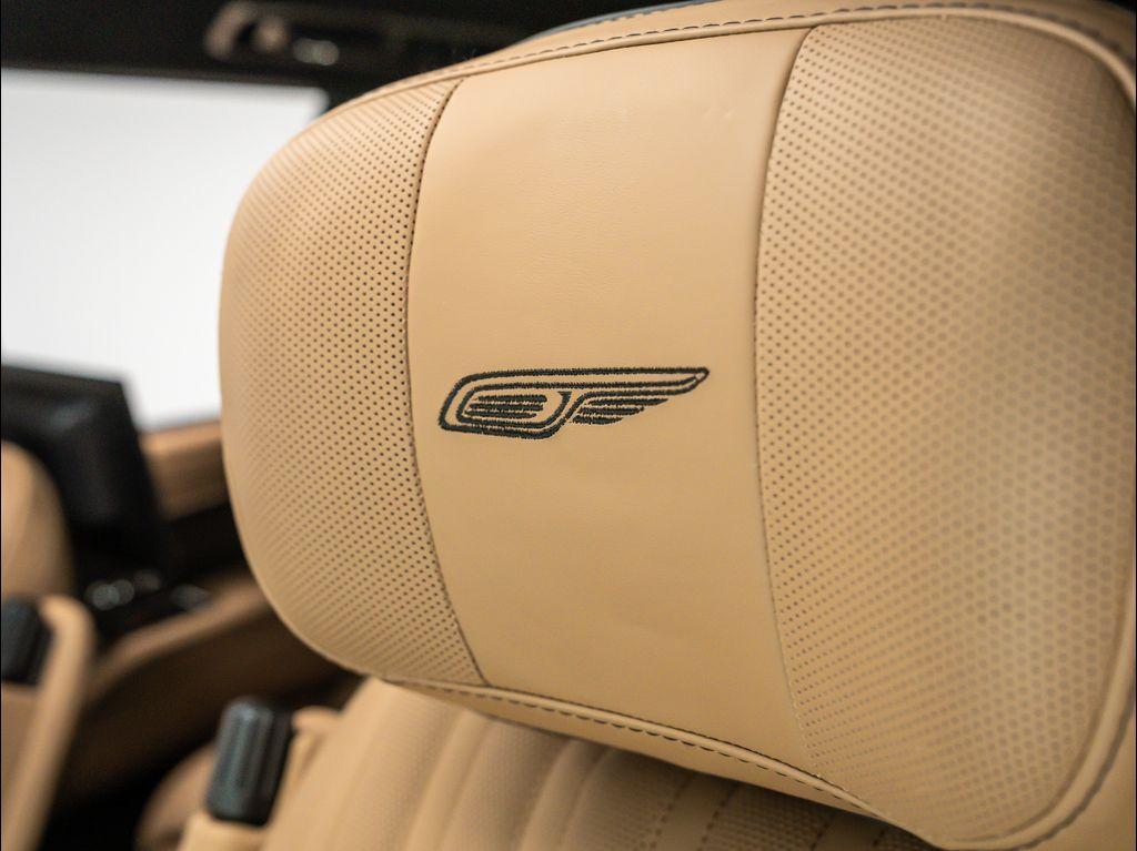 new 2025 Land Rover Range Rover car