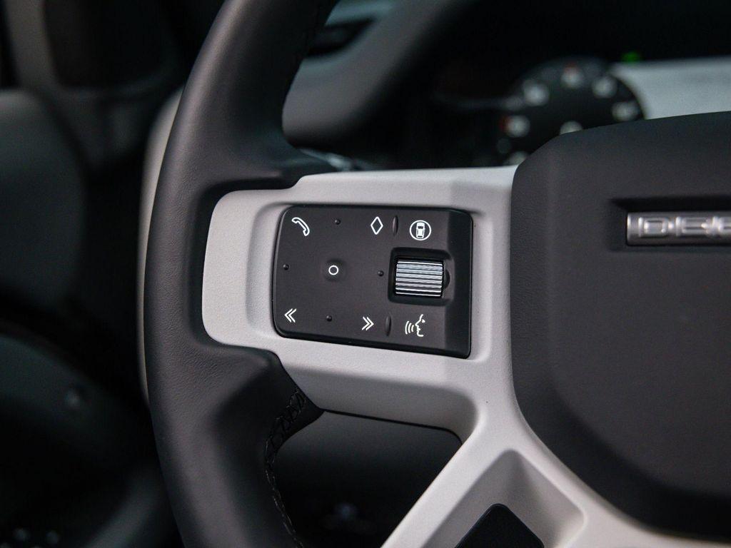 new 2025 Land Rover Defender car