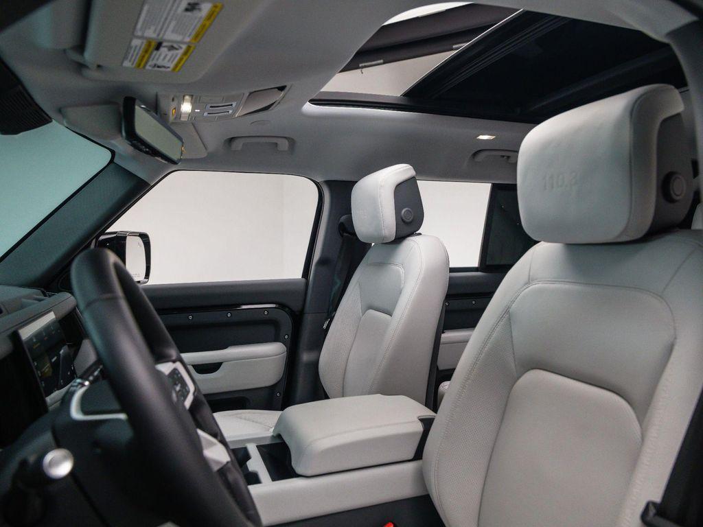 new 2025 Land Rover Defender car