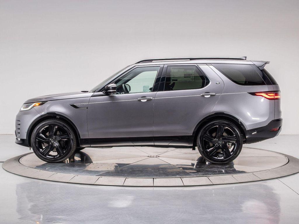 new 2025 Land Rover Discovery car, priced at $77,968