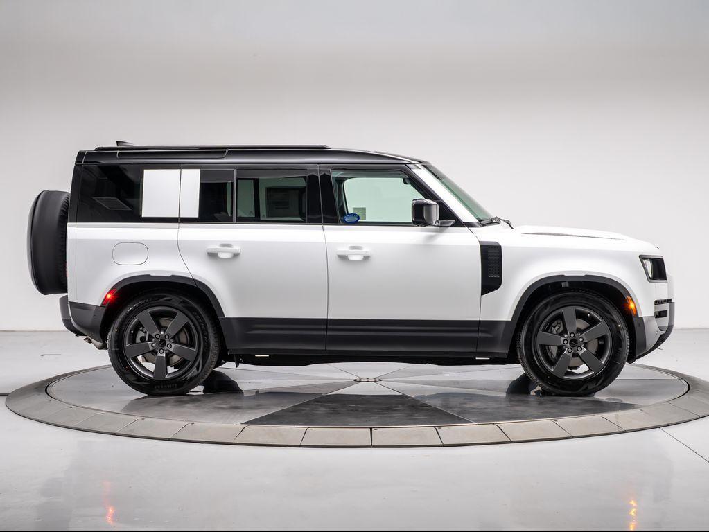 new 2026 Land Rover Defender car