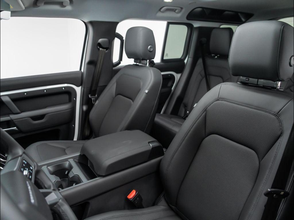 new 2026 Land Rover Defender car