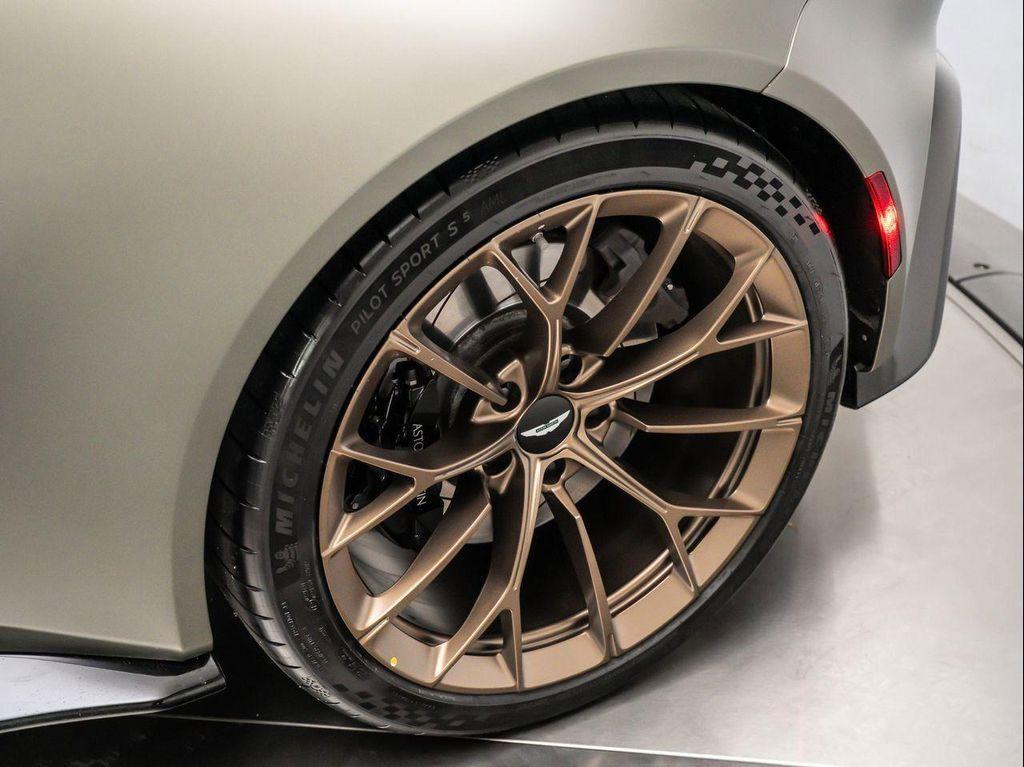 used 2025 Aston Martin Vantage car, priced at $193,950