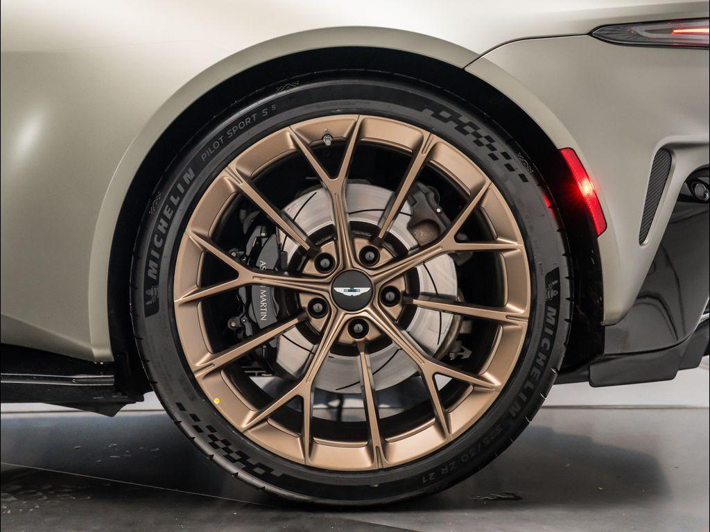 used 2025 Aston Martin Vantage car, priced at $199,999