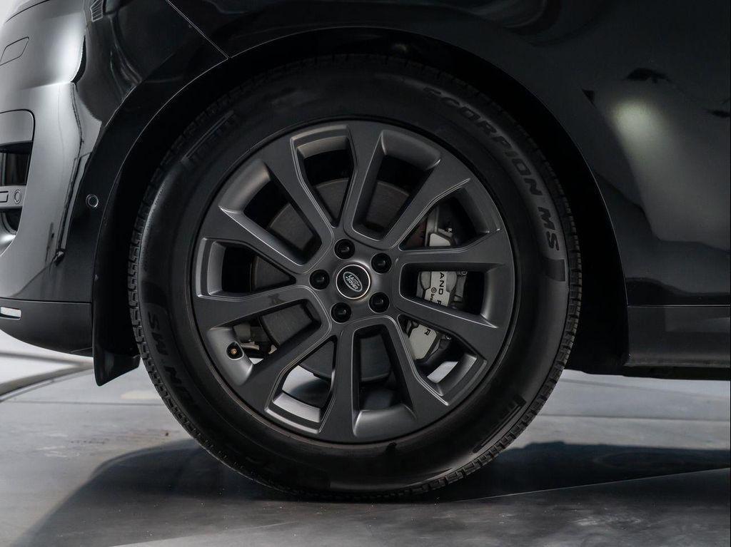 new 2025 Land Rover Range Rover Sport car