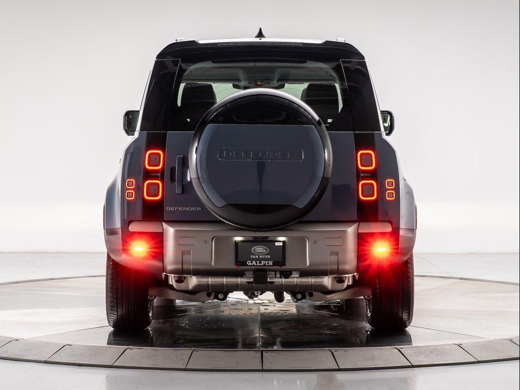 new 2026 Land Rover Defender car