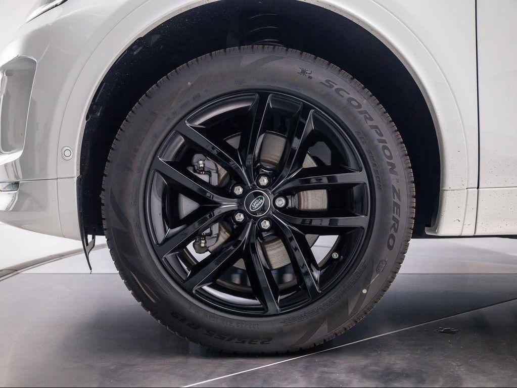 new 2025 Land Rover Discovery Sport car, priced at $52,368