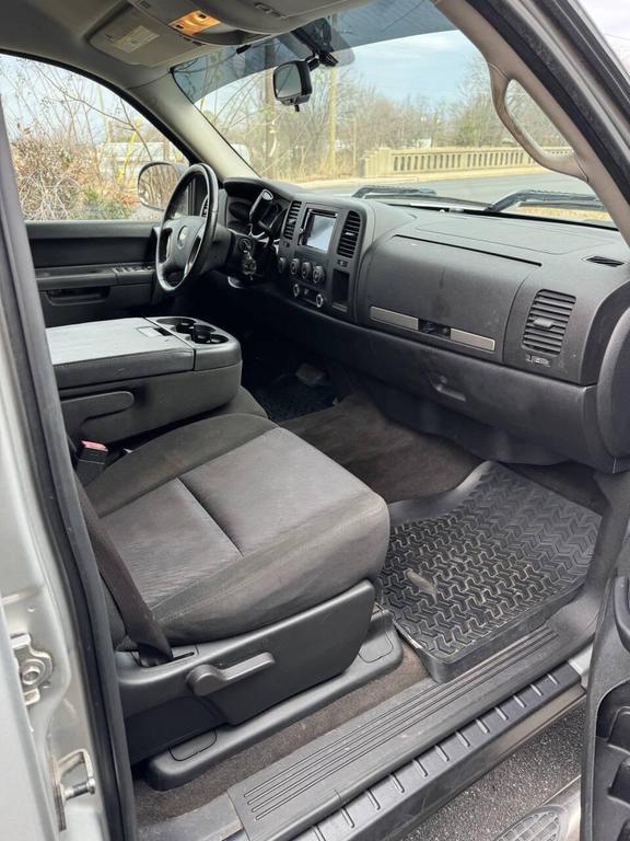 used 2010 Chevrolet Silverado 1500 car, priced at $7,500