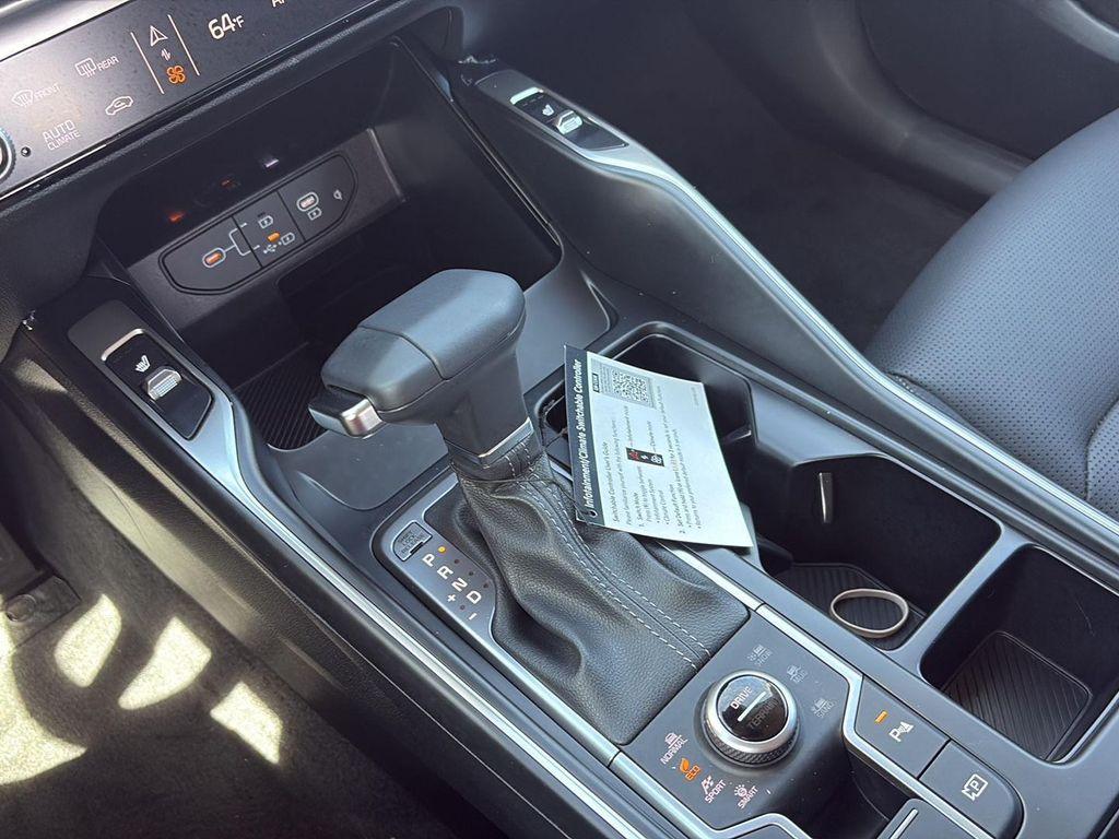 new 2026 Kia Sorento car, priced at $39,695