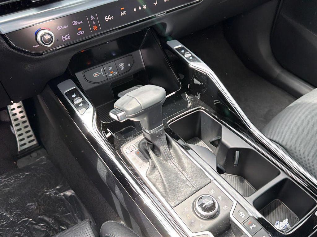 new 2026 Kia Sorento car, priced at $48,025