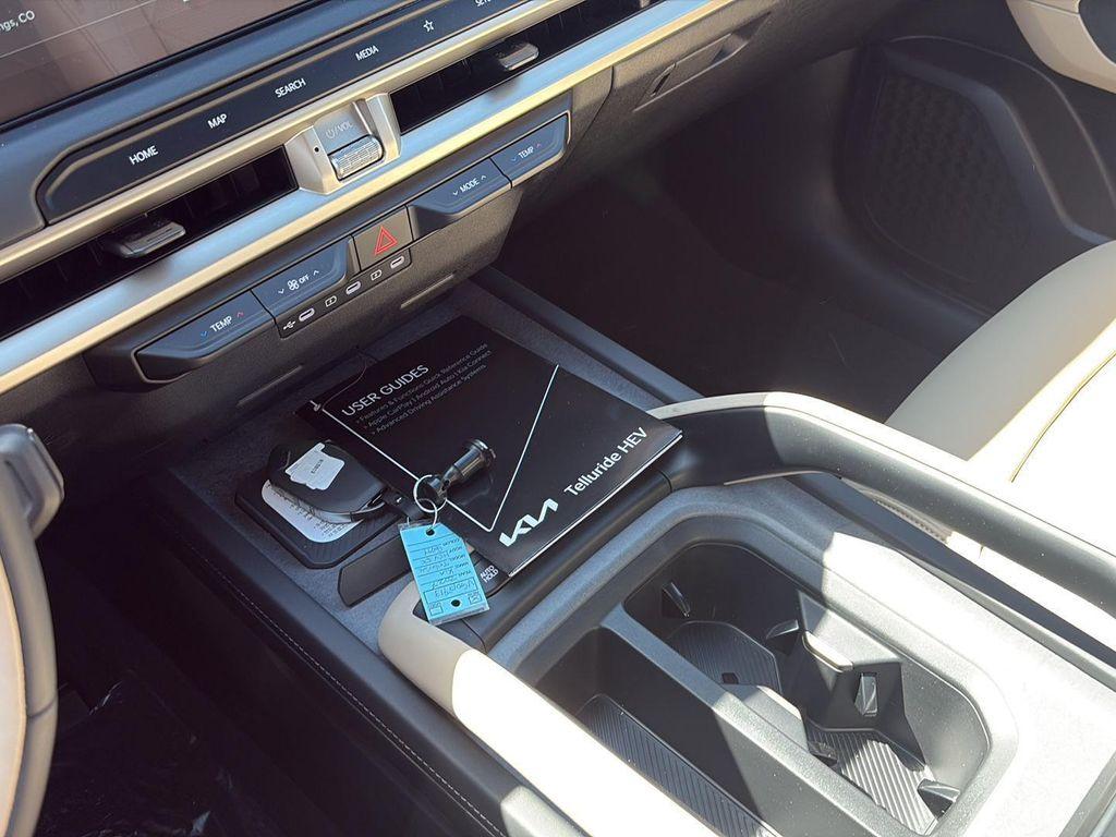 new 2027 Kia Telluride Hybrid car, priced at $51,205