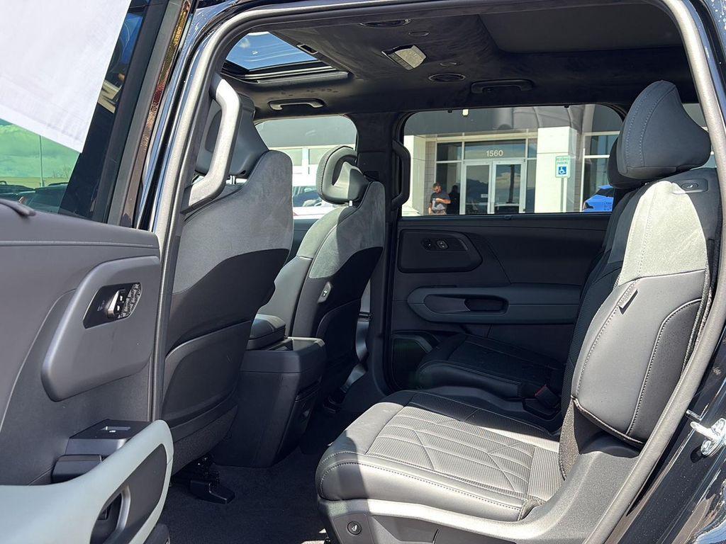 new 2027 Kia Telluride Hybrid car, priced at $60,800