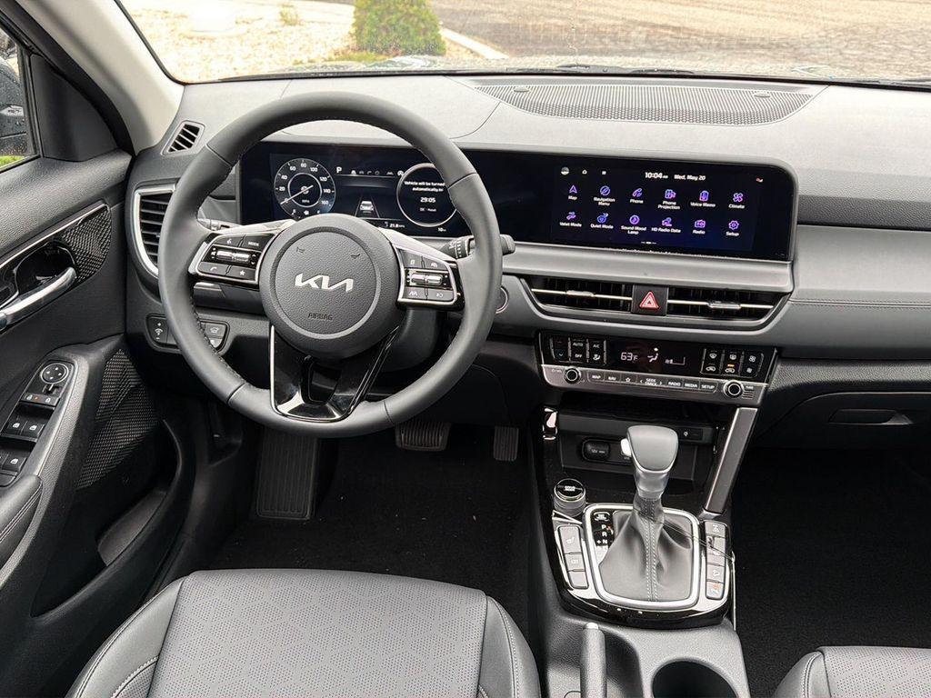 new 2026 Kia Seltos car, priced at $28,600