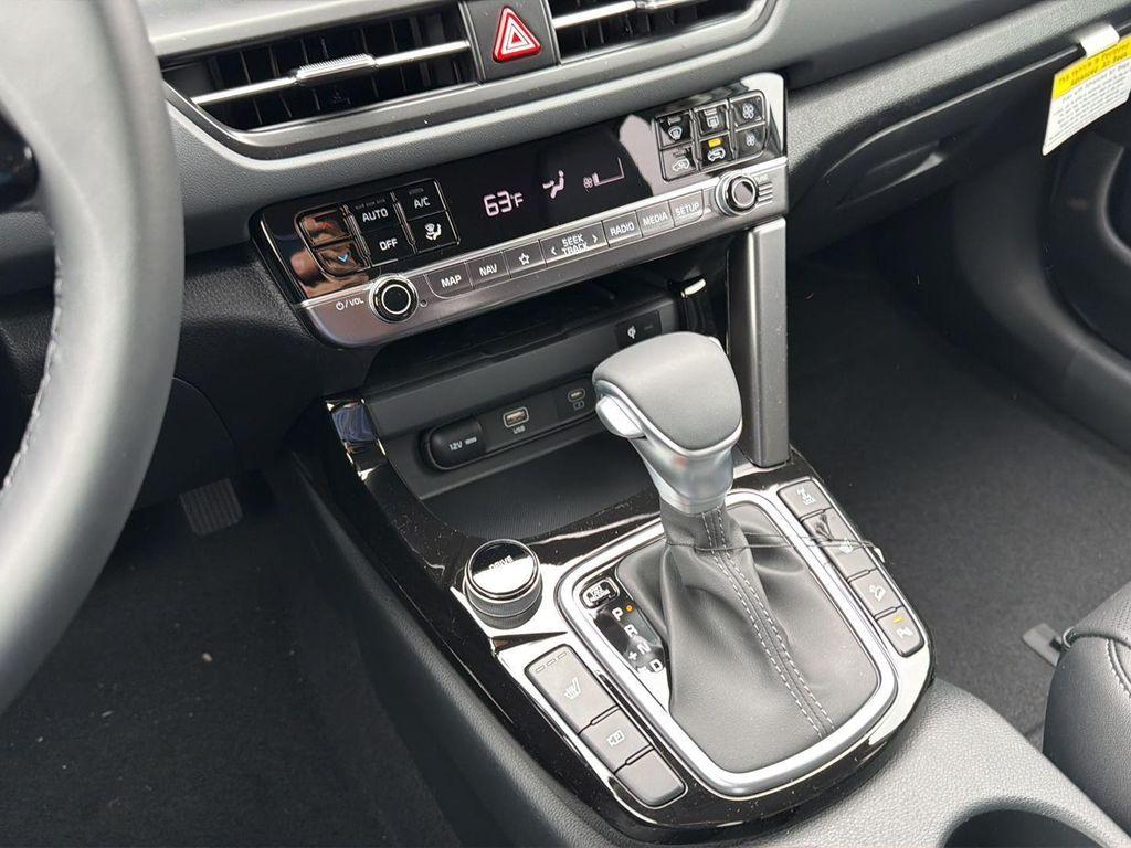 new 2026 Kia Seltos car, priced at $28,600