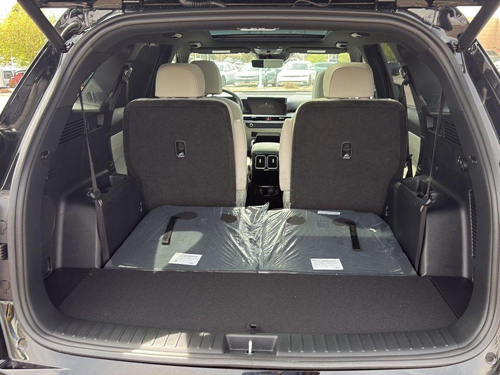 new 2026 Kia Sorento Hybrid car, priced at $45,795