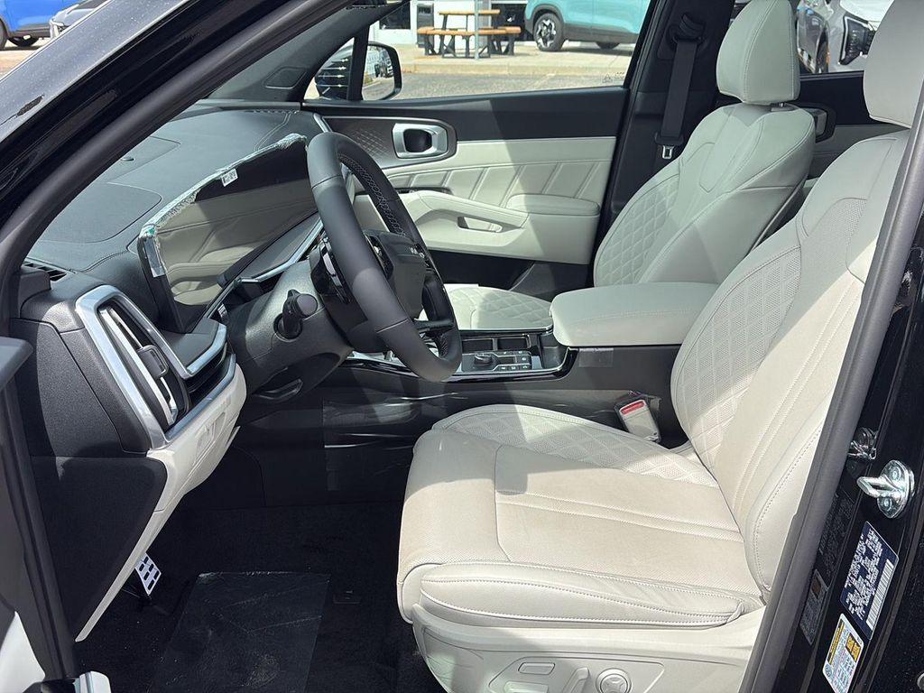 new 2026 Kia Sorento Hybrid car, priced at $45,795