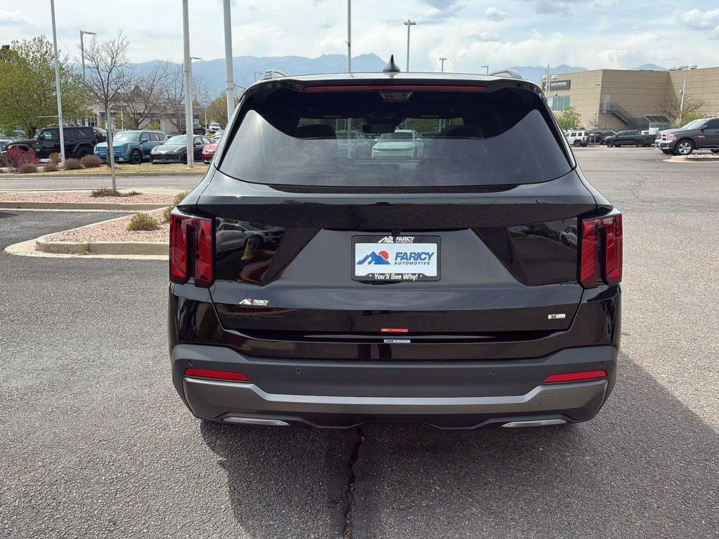 new 2026 Kia Sorento Hybrid car, priced at $45,795