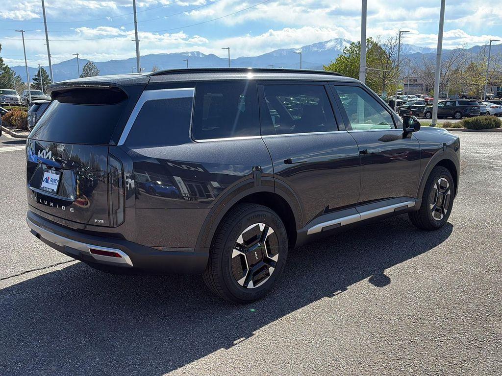 new 2027 Kia Telluride Hybrid car, priced at $50,910