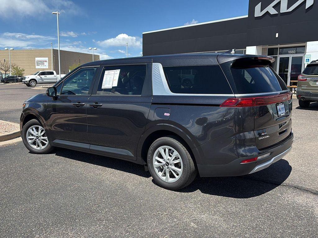 used 2024 Kia Carnival car, priced at $30,495