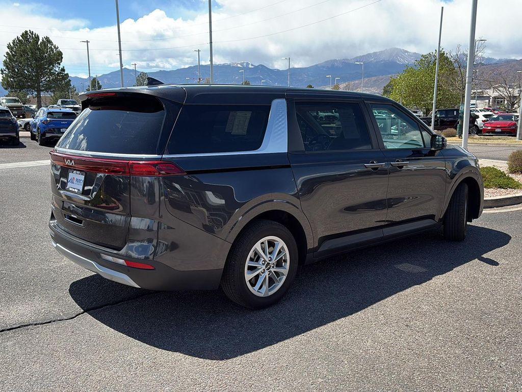 used 2024 Kia Carnival car, priced at $30,495