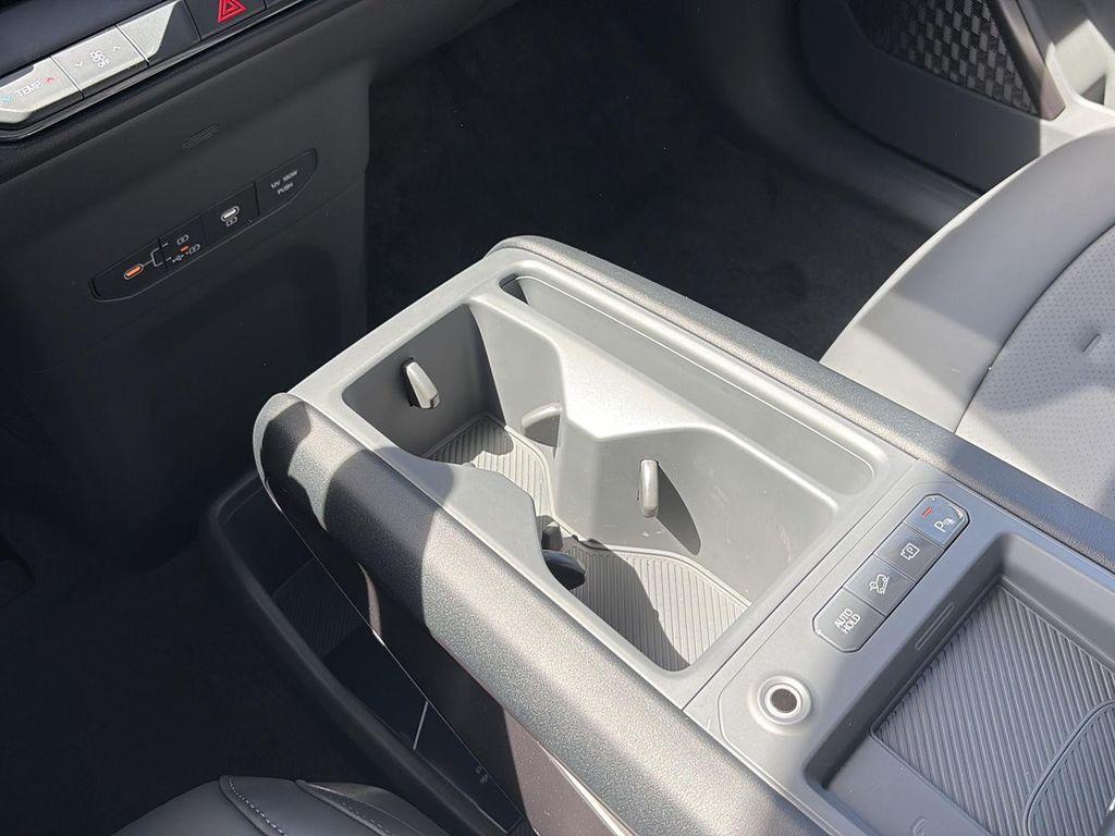 new 2026 Kia EV9 car, priced at $61,995