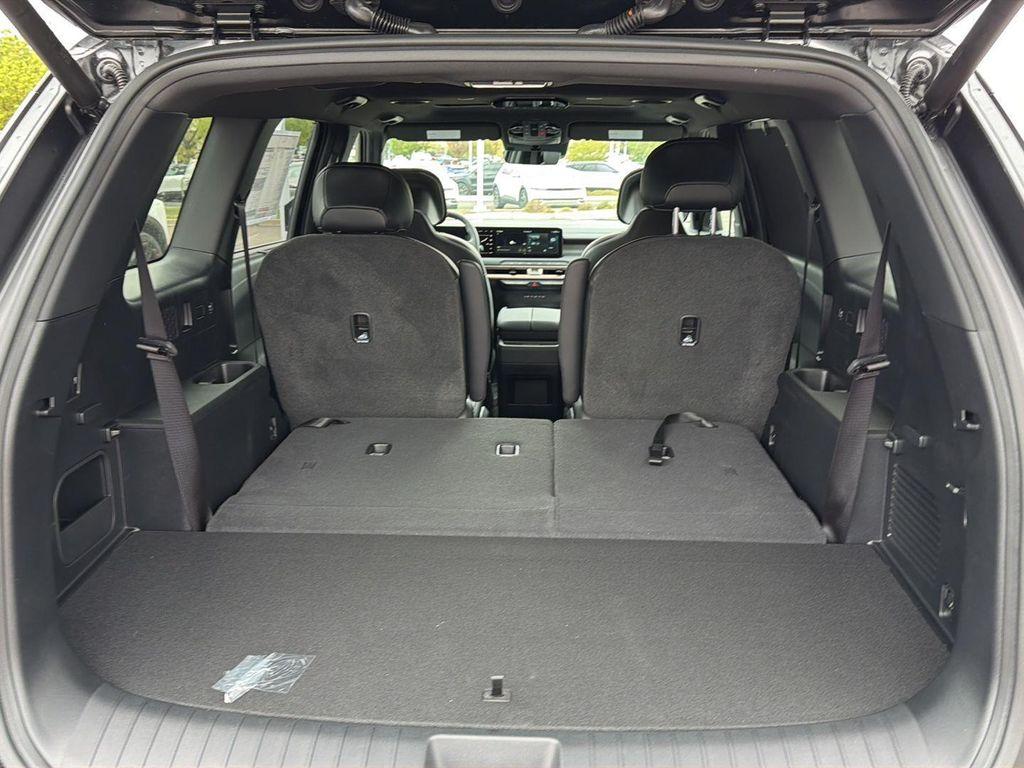 new 2027 Kia Telluride Hybrid car, priced at $51,405