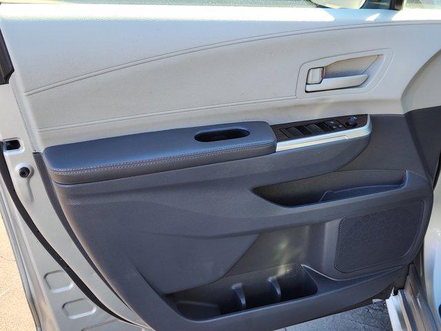 used 2023 Toyota Sienna car, priced at $30,574