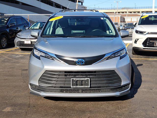 used 2023 Toyota Sienna car, priced at $30,574