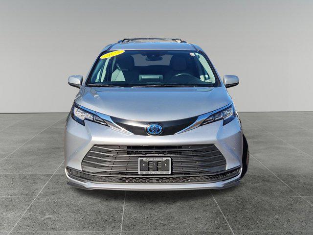 used 2023 Toyota Sienna car, priced at $30,574