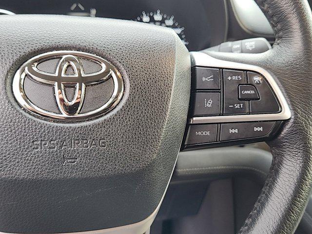 used 2023 Toyota Sienna car, priced at $39,033