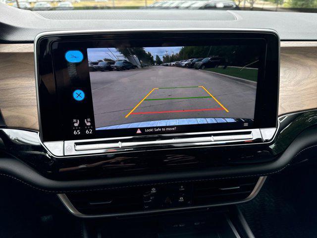 new 2026 Volkswagen Atlas car, priced at $41,247