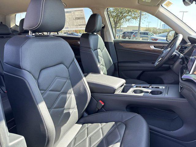 new 2026 Volkswagen Atlas car, priced at $38,843