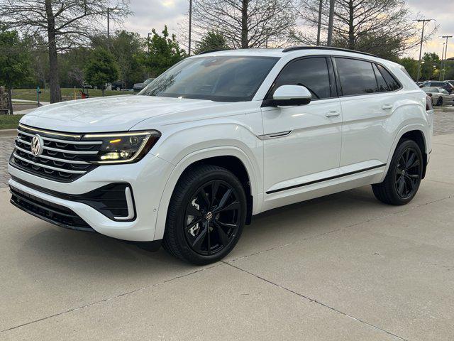 new 2026 Volkswagen Atlas Cross Sport car, priced at $63,471
