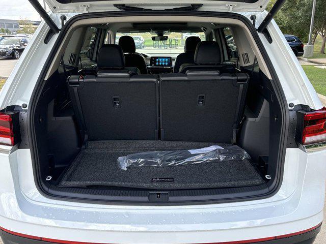 new 2026 Volkswagen Atlas car, priced at $44,708