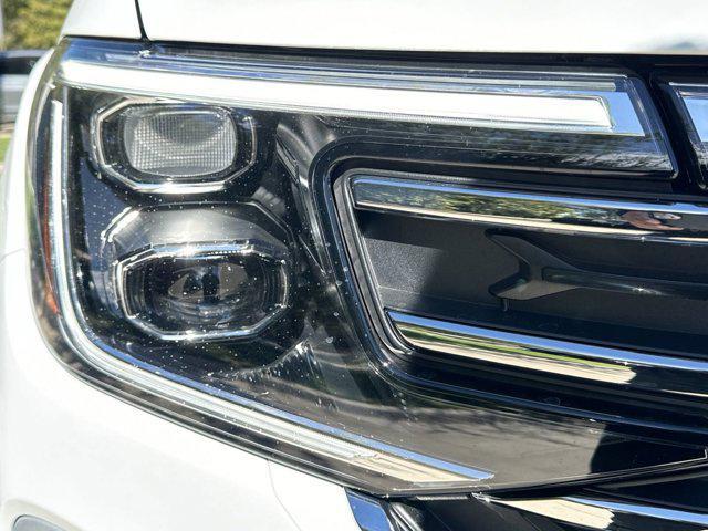 new 2026 Volkswagen Atlas car, priced at $44,220