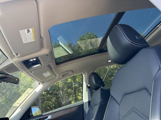 new 2026 Volkswagen Atlas car, priced at $44,220