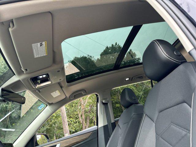 new 2026 Volkswagen Atlas car, priced at $44,185