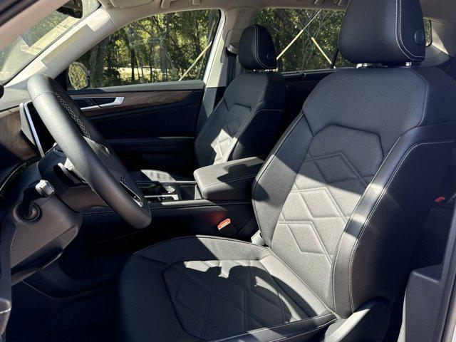 new 2026 Volkswagen Atlas car, priced at $45,220