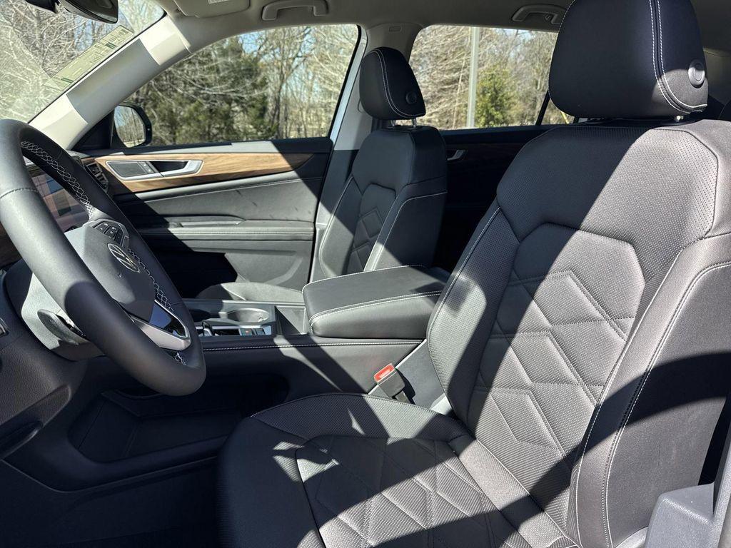 new 2026 Volkswagen Atlas car, priced at $36,064