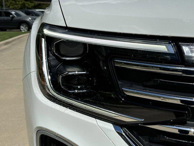 new 2026 Volkswagen Atlas car, priced at $49,838