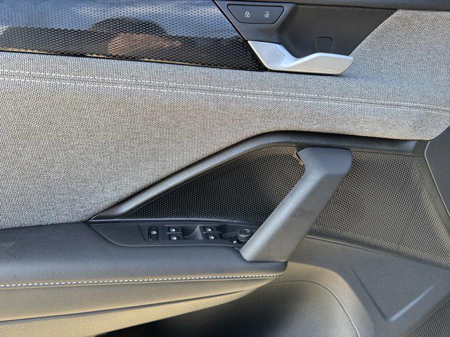 new 2025 Volkswagen Tiguan car, priced at $30,023