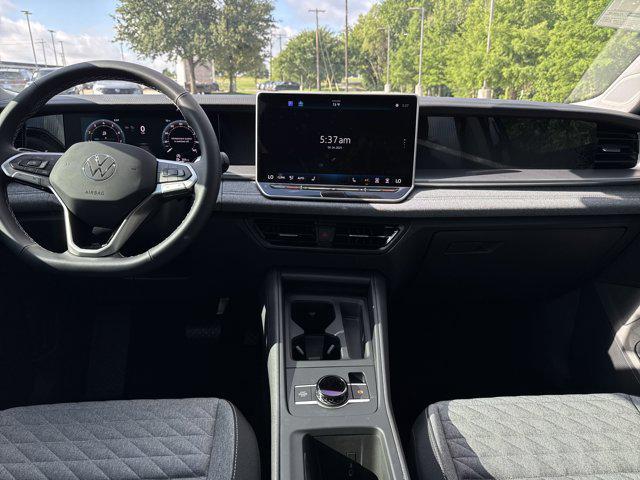 new 2025 Volkswagen Tiguan car, priced at $30,023