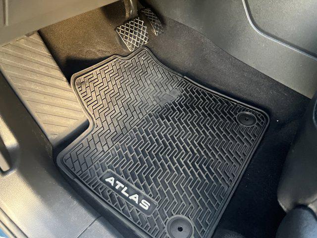 used 2022 Volkswagen Atlas car, priced at $25,421