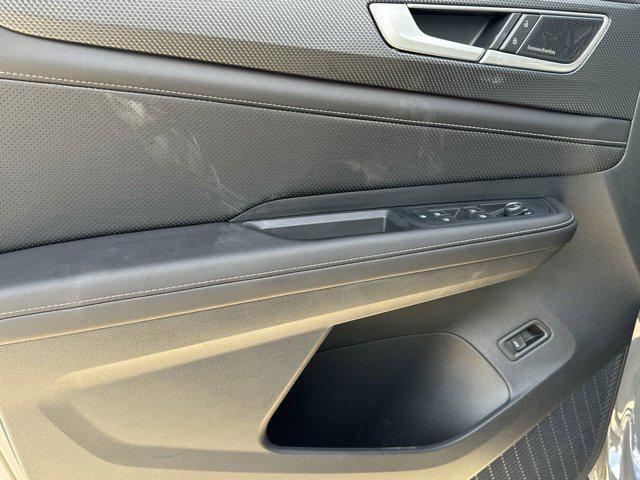 new 2026 Volkswagen Atlas Cross Sport car, priced at $51,406