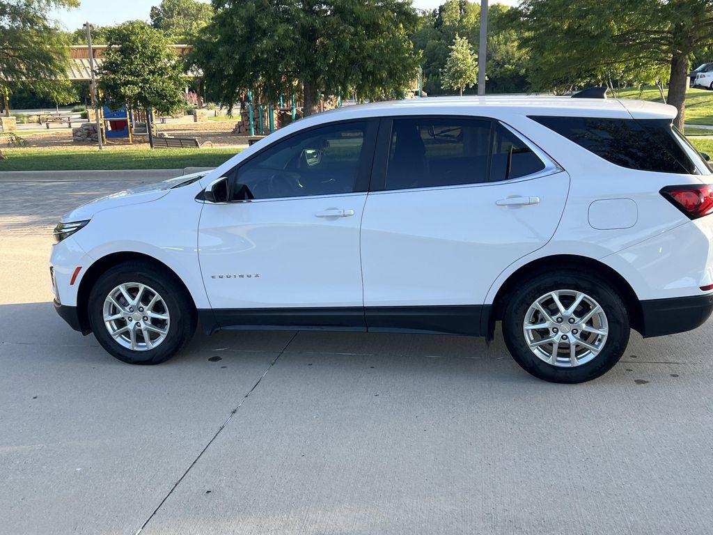 used 2022 Chevrolet Equinox car, priced at $16,666