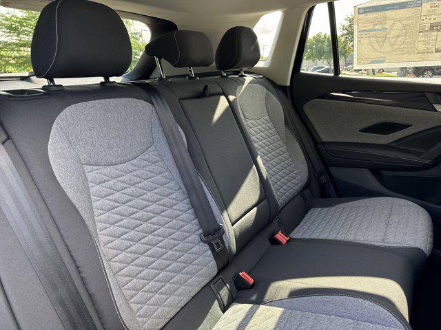 new 2026 Volkswagen Tiguan car, priced at $33,181