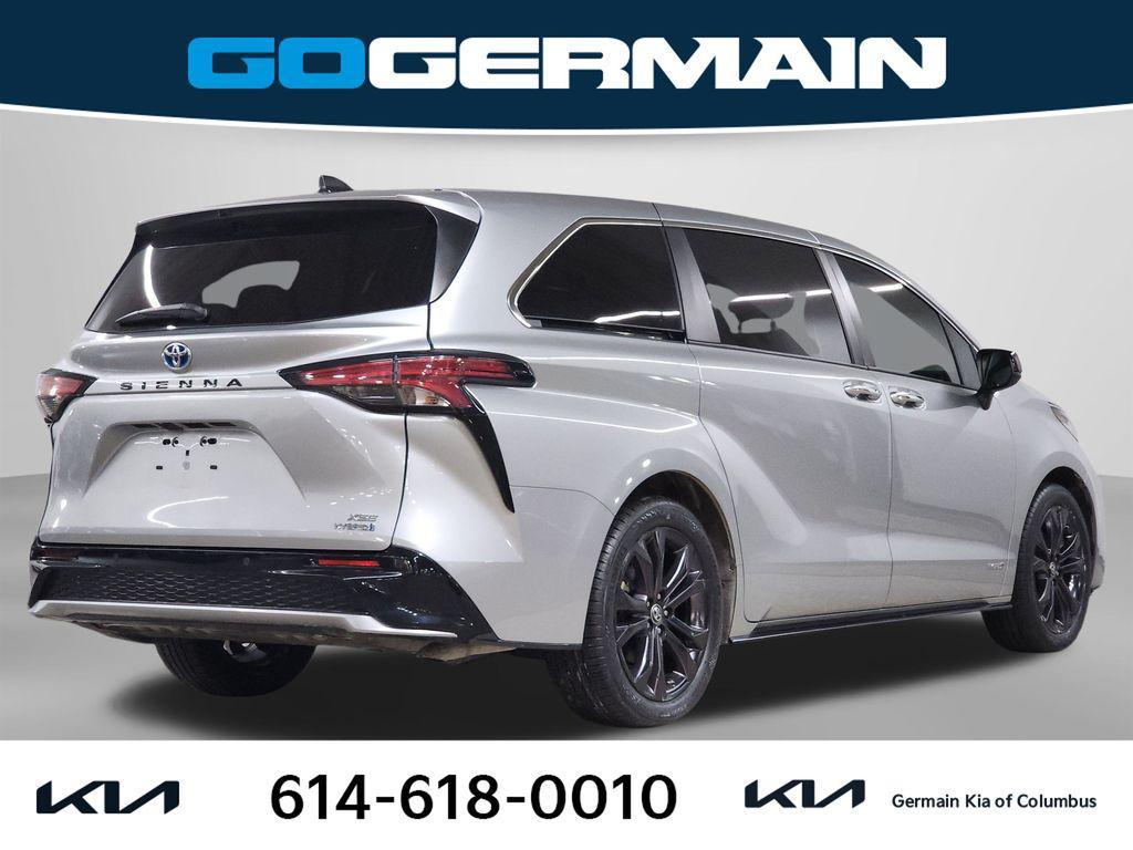 used 2021 Toyota Sienna car, priced at $37,333