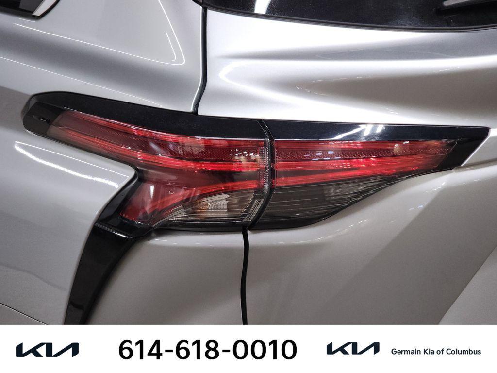 used 2021 Toyota Sienna car, priced at $37,333